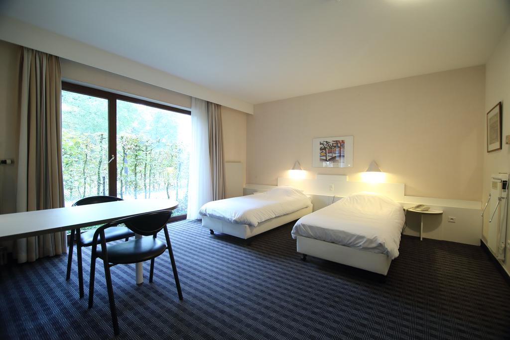 Hotel Priorij Corsendonk Oud-Turnhout Zewnętrze zdjęcie