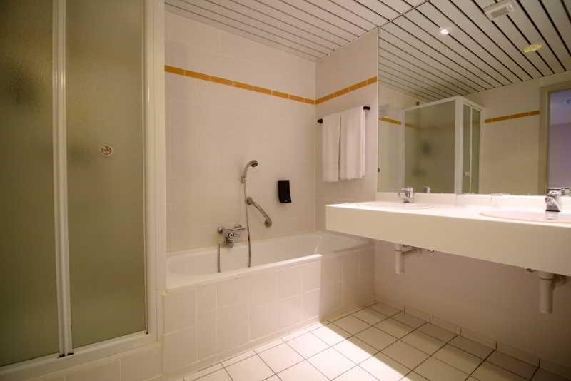 Hotel Priorij Corsendonk Oud-Turnhout Zewnętrze zdjęcie